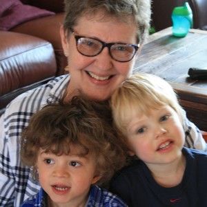 Meet your Posher, Lori